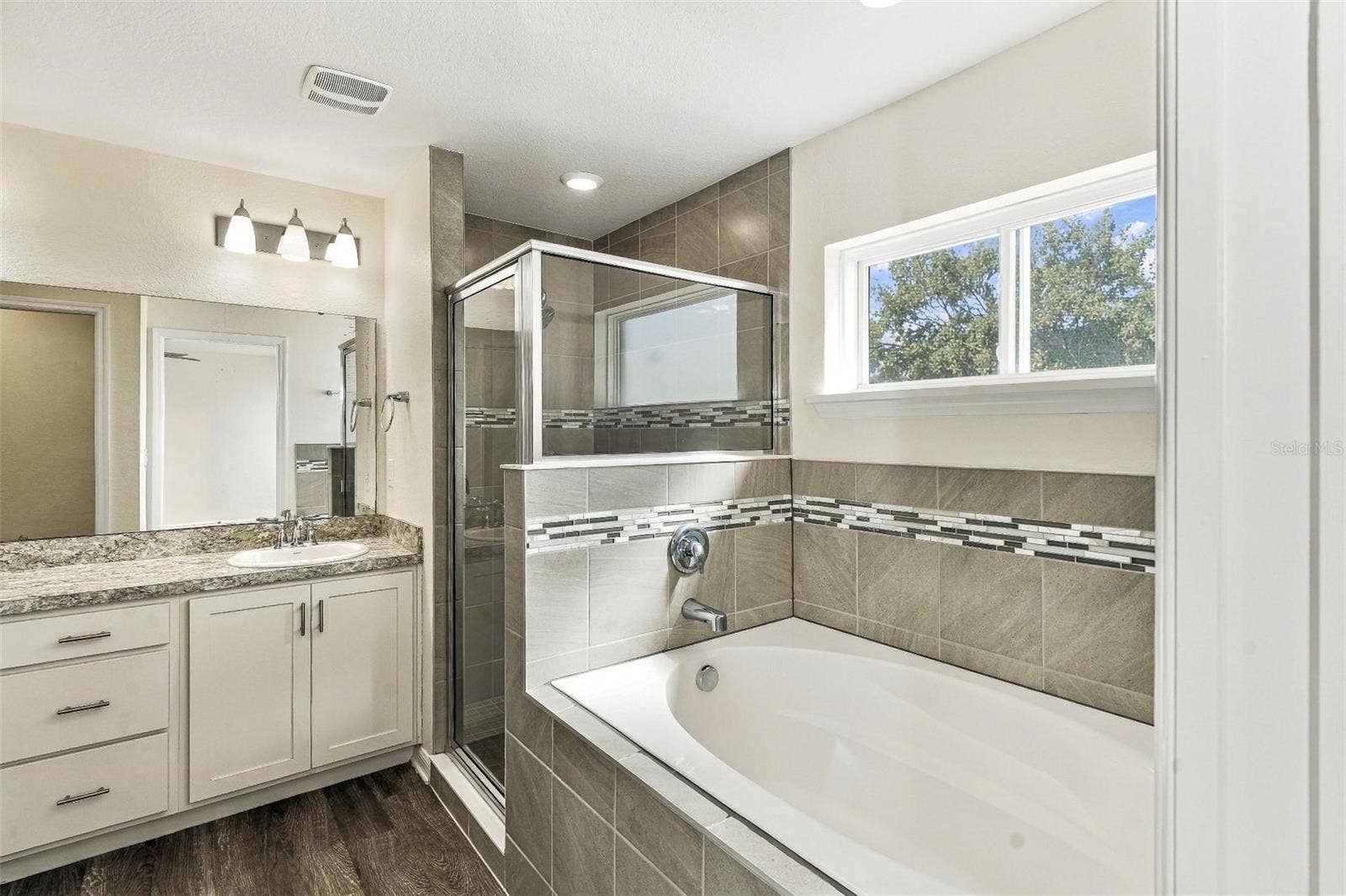 2021 HARVEST LANDING CIRCLE, Lakeland, FL 33810 2021 HARVEST LANDING CIRCLE, Lakeland, FL 33810