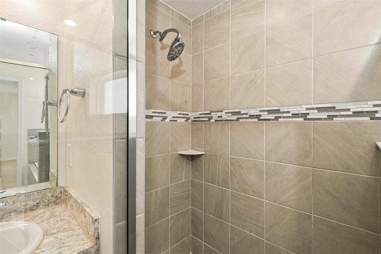 2021 HARVEST LANDING CIRCLE, Lakeland, FL 33810 2021 HARVEST LANDING CIRCLE, Lakeland, FL 33810