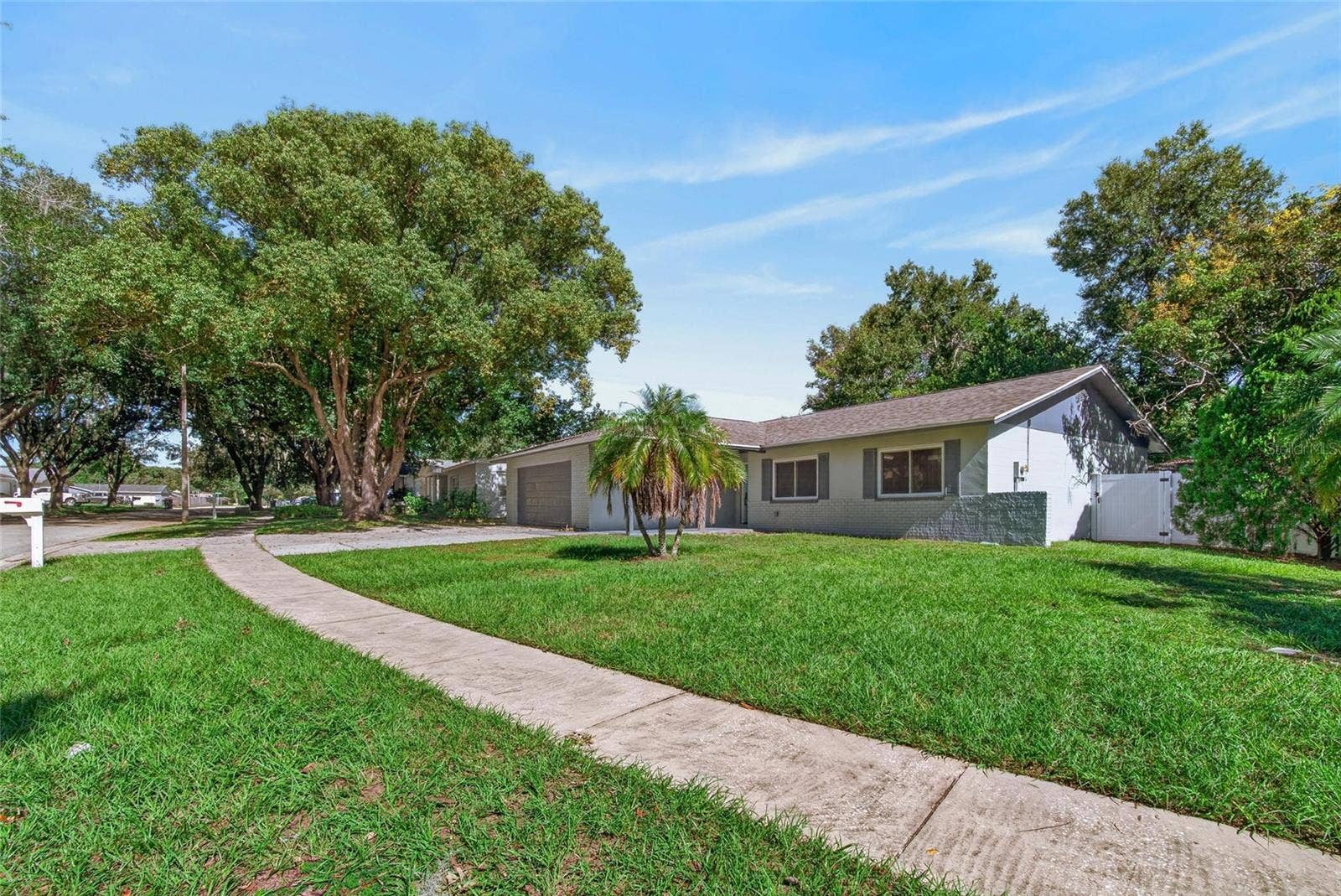 605 HILLPOINT WAY, Brandon, FL 33510 605 HILLPOINT WAY, Brandon, FL 33510