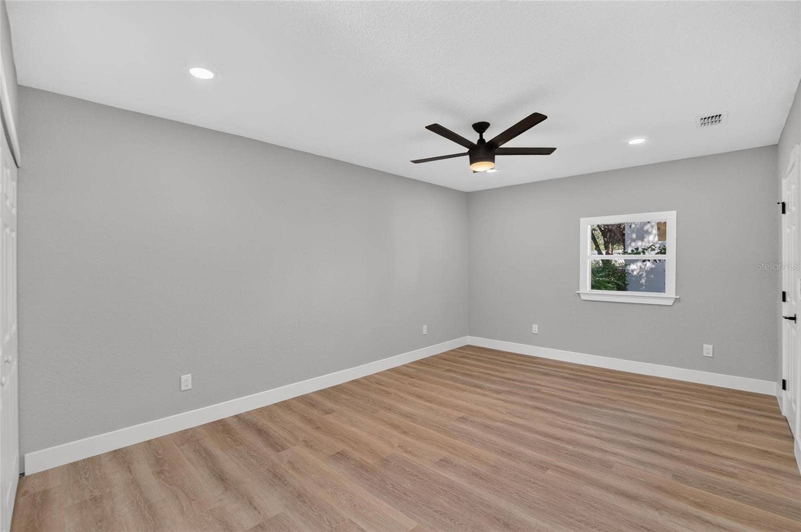 605 HILLPOINT WAY, Brandon, FL 33510 605 HILLPOINT WAY, Brandon, FL 33510
