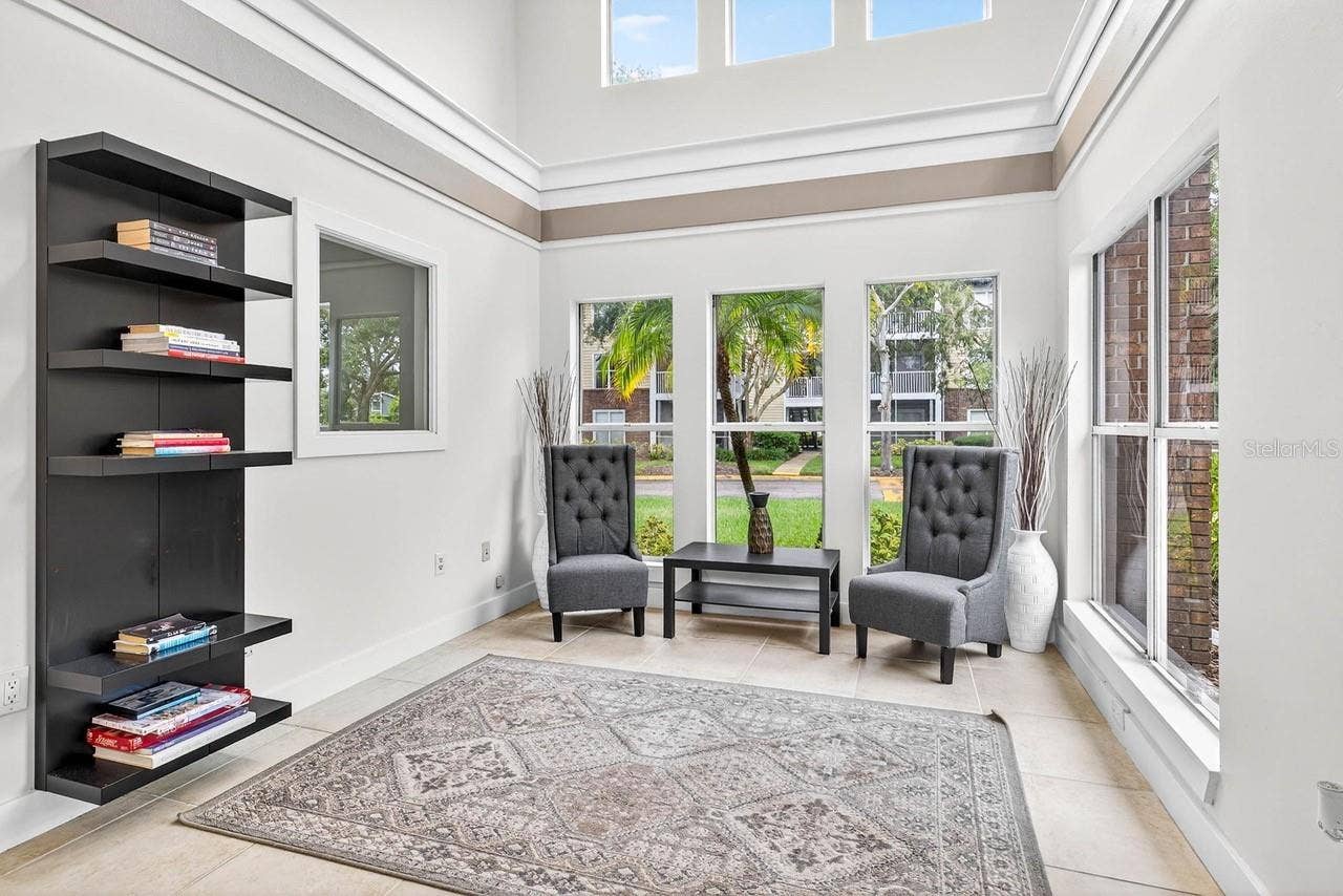 4211 CHATHAM OAK COURT, #111, Tampa, FL 33624