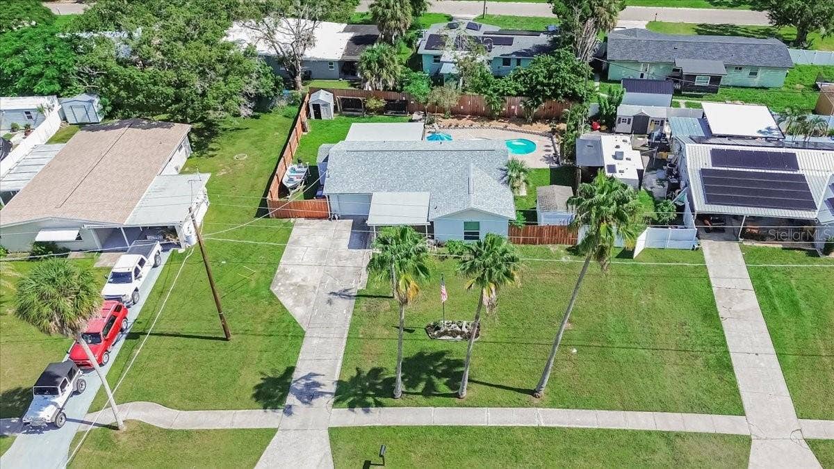 6205 FAIRWAY BOULEVARD, Apollo Beach, FL 33572 6205 FAIRWAY BOULEVARD, Apollo Beach, FL 33572