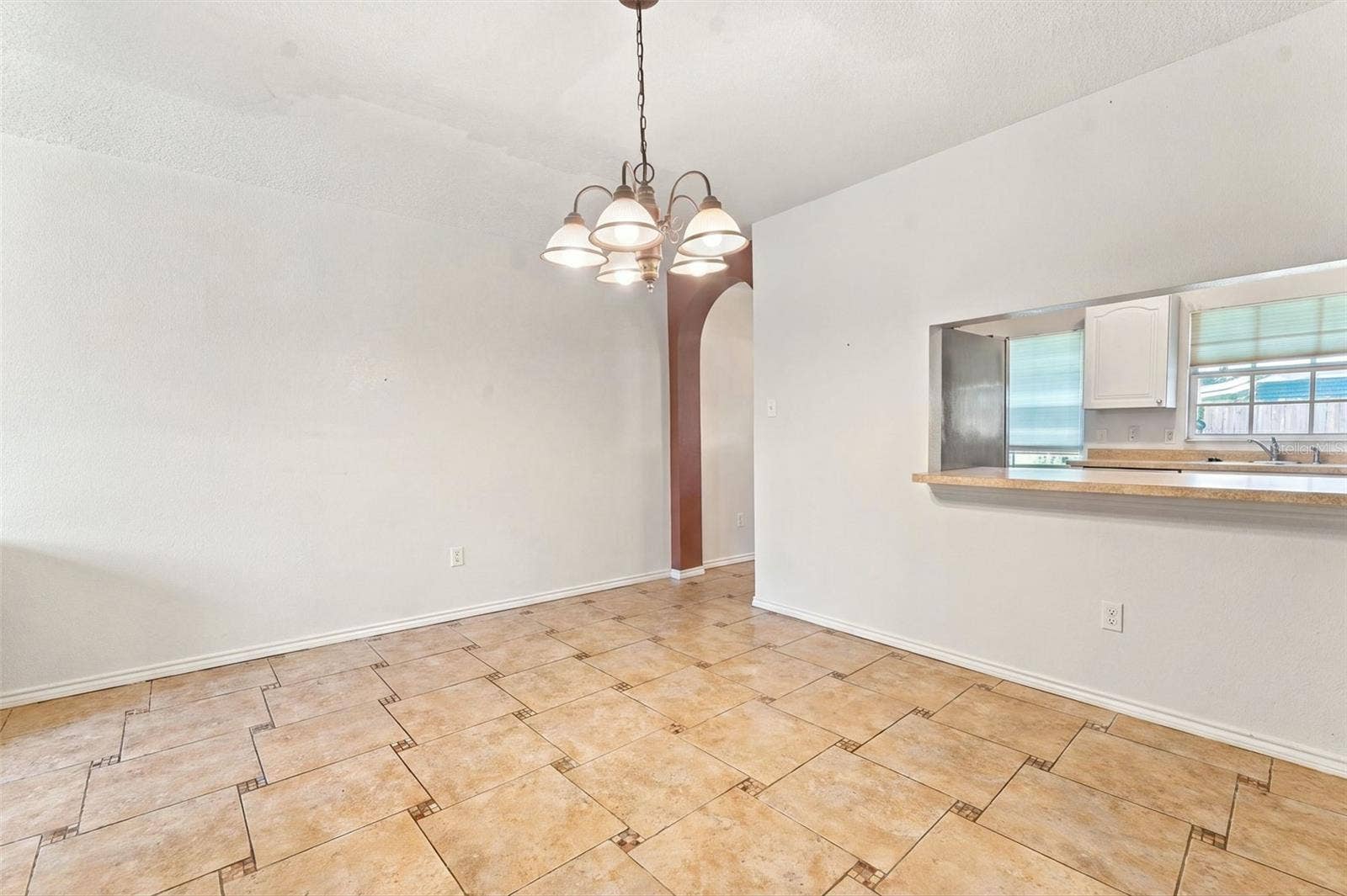 349 KENSINGTON LAKE CIRCLE, Brandon, FL 33511