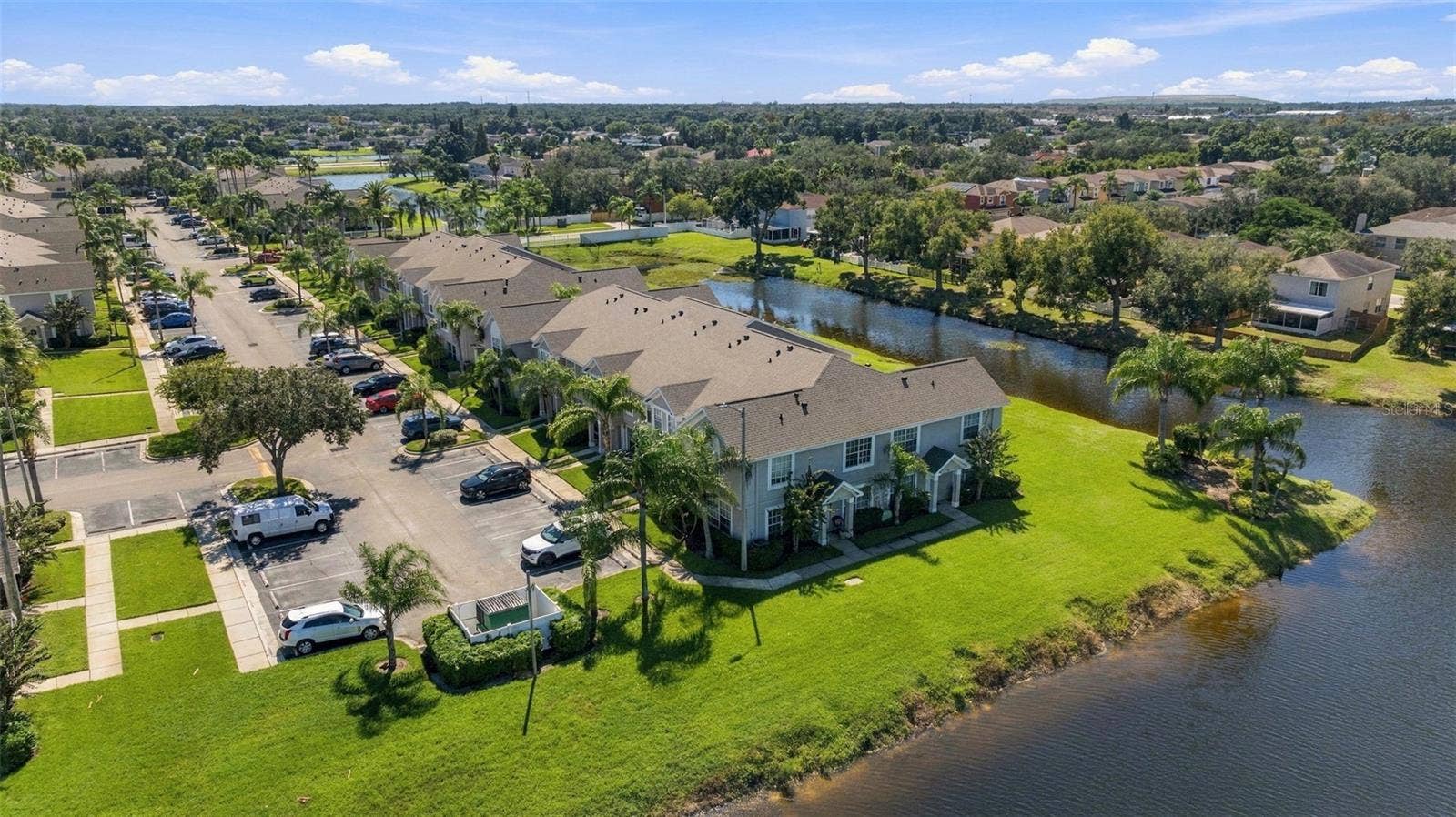 349 KENSINGTON LAKE CIRCLE, Brandon, FL 33511