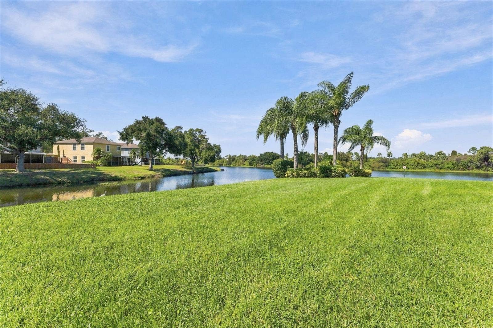 349 KENSINGTON LAKE CIRCLE, Brandon, FL 33511