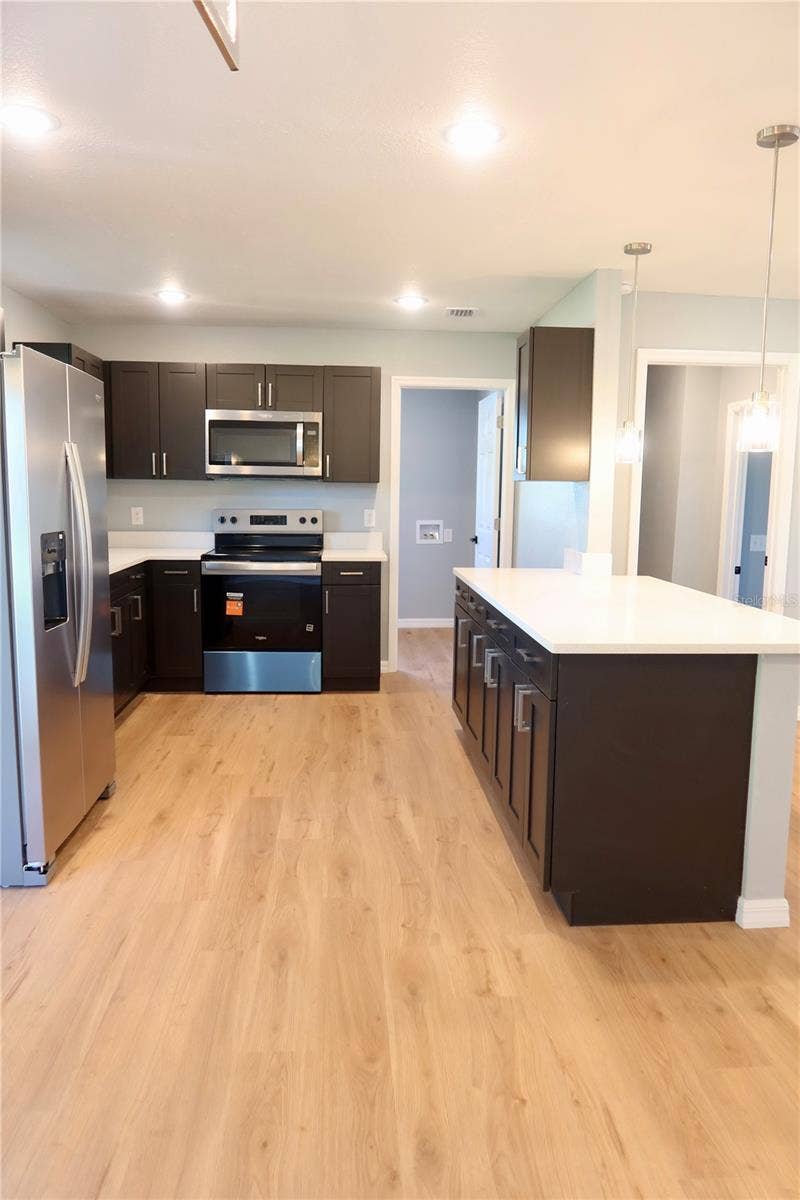 503 WILLIAM AVENUE, Winter Haven, FL 33880 503 WILLIAM AVENUE, Winter Haven, FL 33880