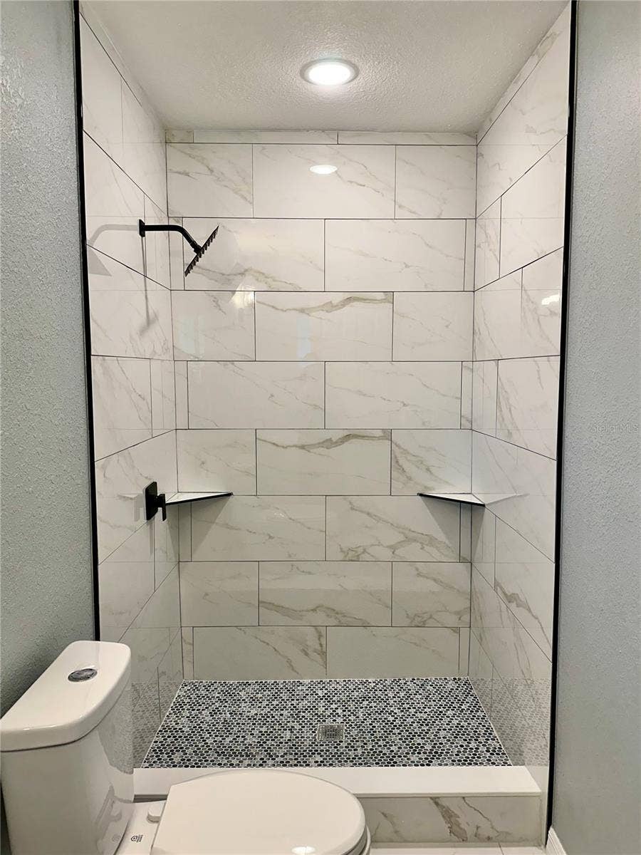 503 WILLIAM AVENUE, Winter Haven, FL 33880 503 WILLIAM AVENUE, Winter Haven, FL 33880