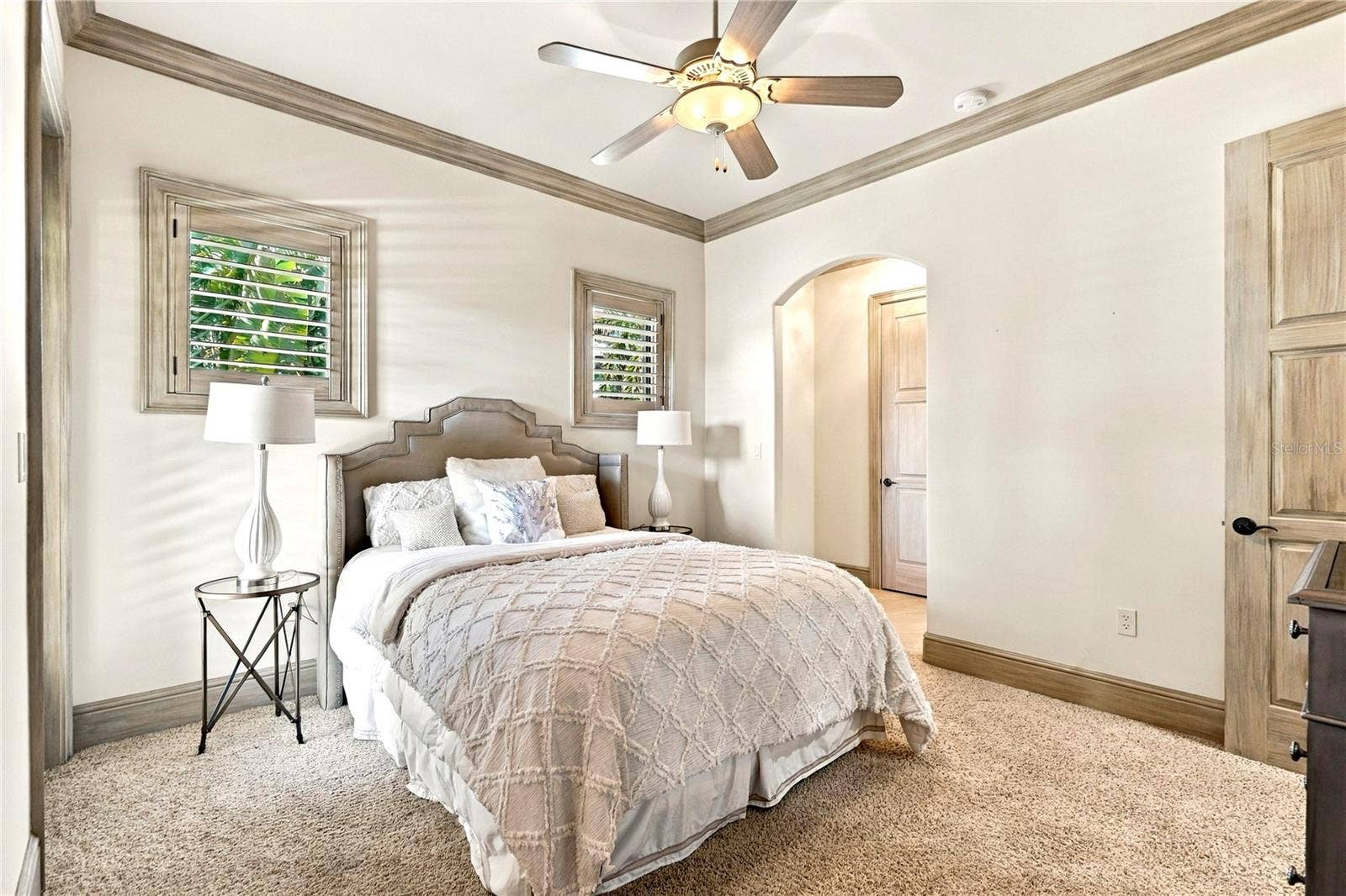 200 BRIGHTWATERS BOULEVARD NE, St Petersburg, FL 33704 200 BRIGHTWATERS BOULEVARD NE, St Petersburg, FL 33704
