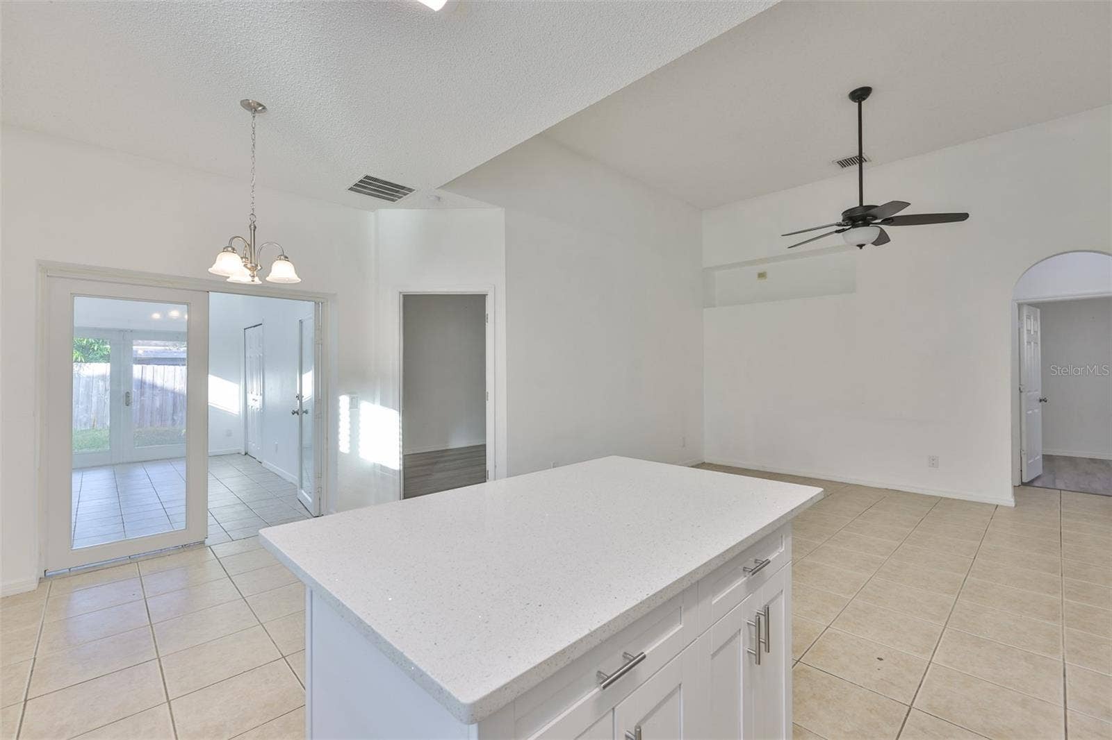 504 GREG STREET, Valrico, FL 33594 504 GREG STREET, Valrico, FL 33594