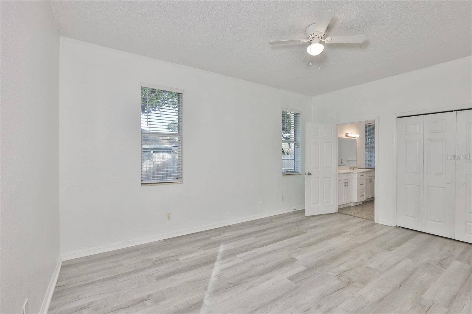 504 GREG STREET, Valrico, FL 33594 504 GREG STREET, Valrico, FL 33594
