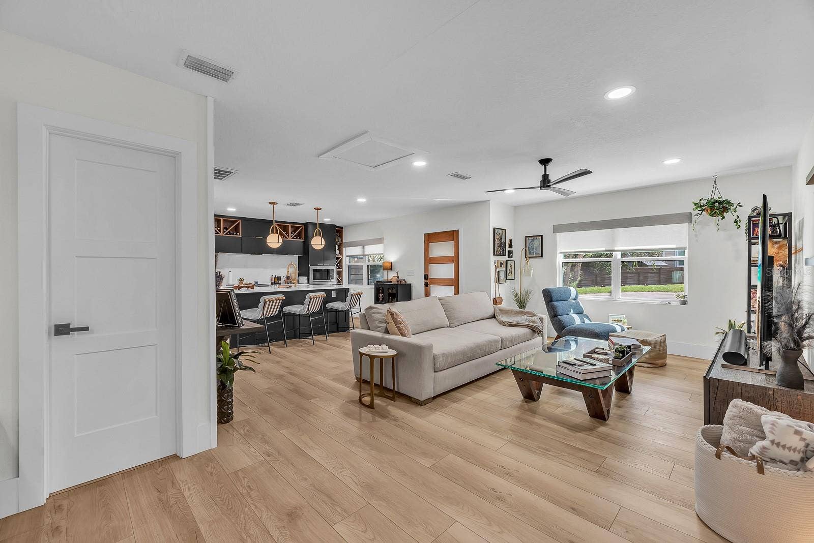 3003 W MEADOW STREET, Tampa, FL 33611 3003 W MEADOW STREET, Tampa, FL 33611