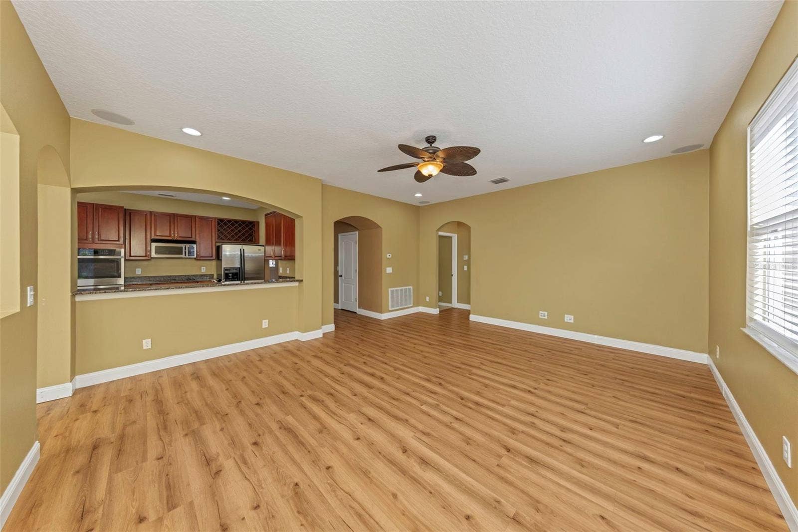 1406 MCCREA DRIVE, Lutz, FL 33549 1406 MCCREA DRIVE, Lutz, FL 33549