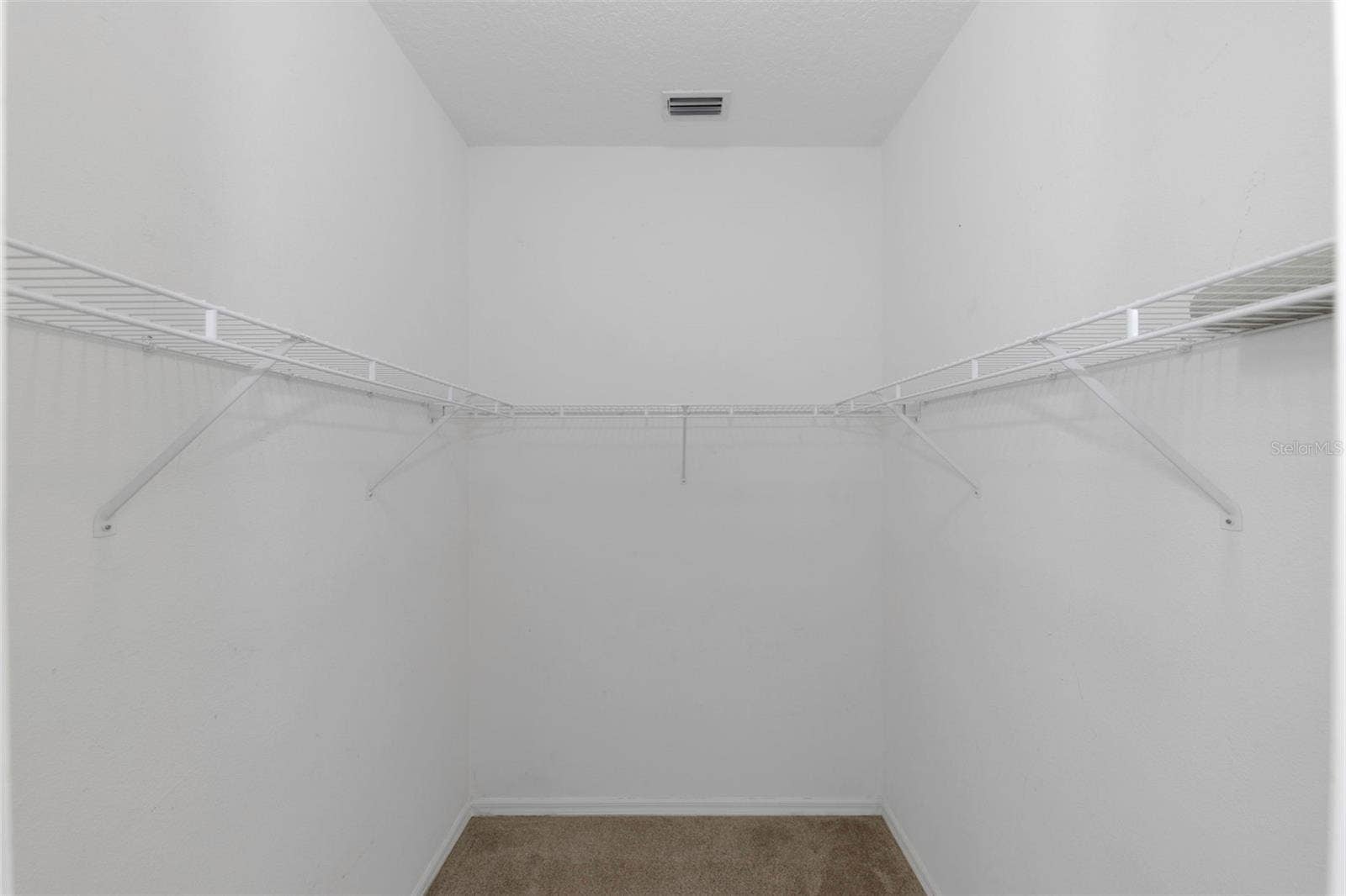 1406 MCCREA DRIVE, Lutz, FL 33549 1406 MCCREA DRIVE, Lutz, FL 33549