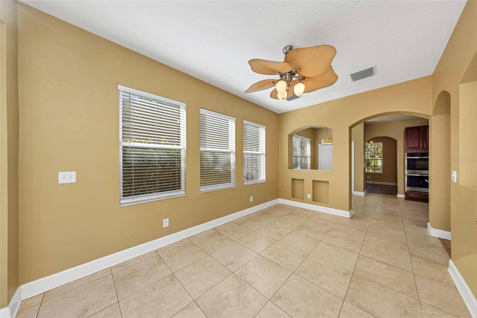 1406 MCCREA DRIVE, Lutz, FL 33549 1406 MCCREA DRIVE, Lutz, FL 33549