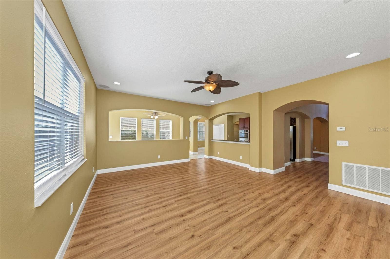 1406 MCCREA DRIVE, Lutz, FL 33549 1406 MCCREA DRIVE, Lutz, FL 33549