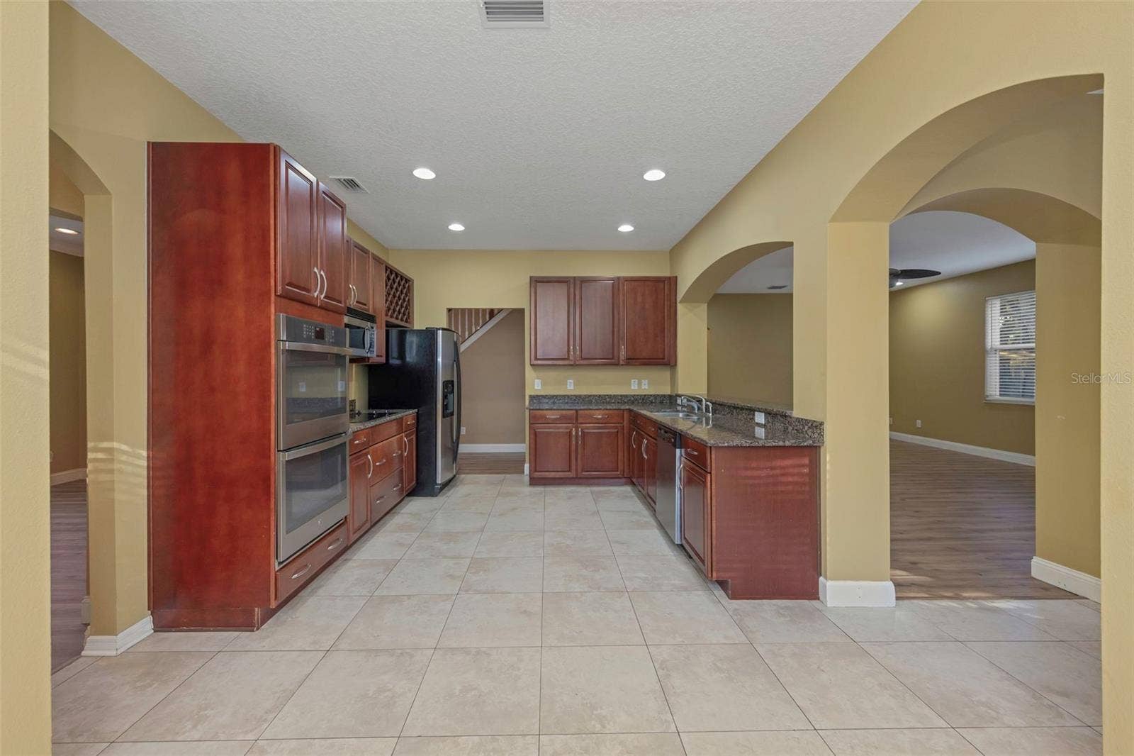 1406 MCCREA DRIVE, Lutz, FL 33549 1406 MCCREA DRIVE, Lutz, FL 33549