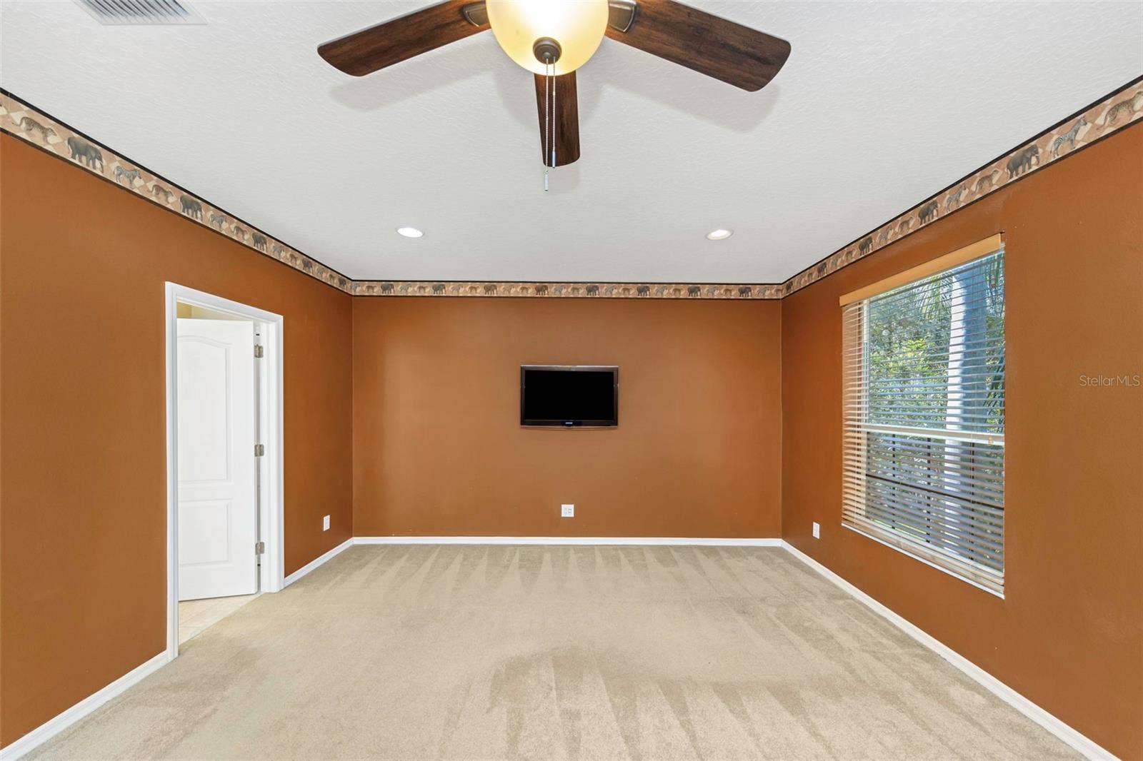 1406 MCCREA DRIVE, Lutz, FL 33549 1406 MCCREA DRIVE, Lutz, FL 33549
