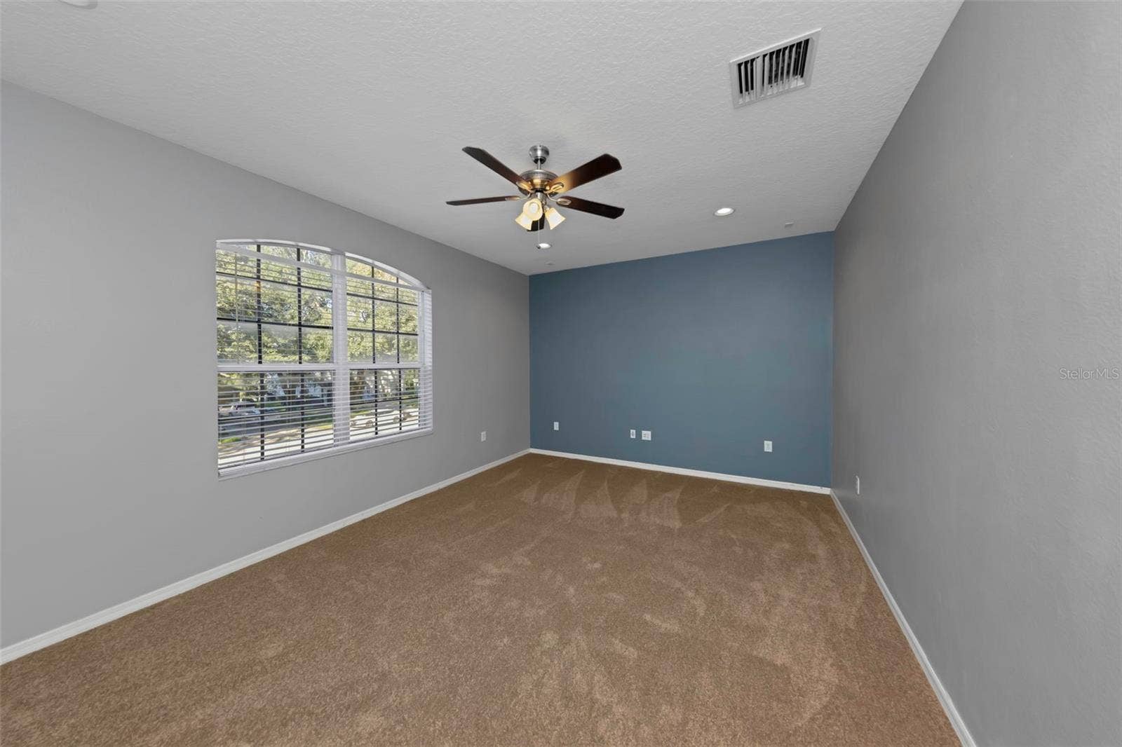 1406 MCCREA DRIVE, Lutz, FL 33549 1406 MCCREA DRIVE, Lutz, FL 33549