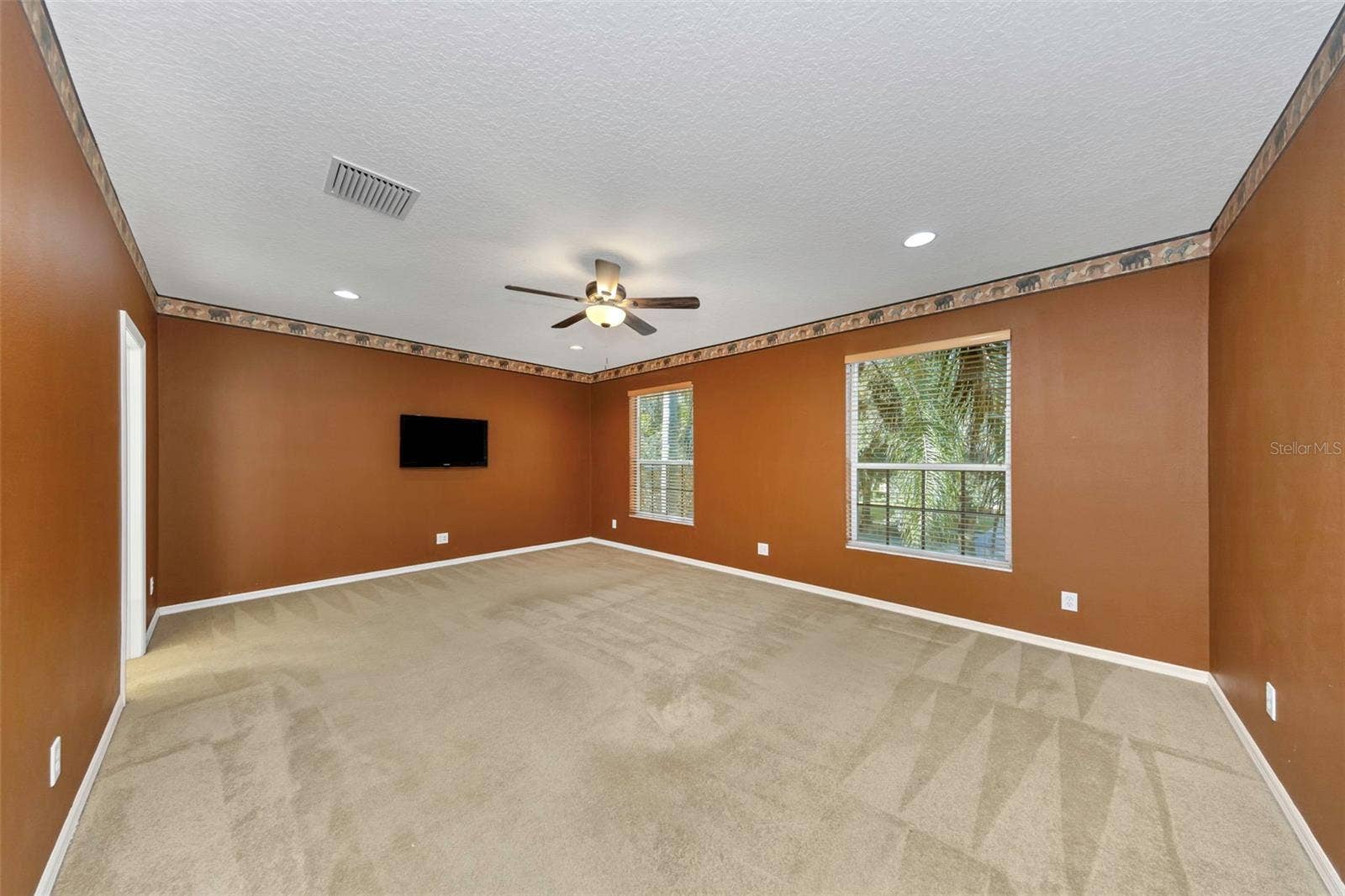 1406 MCCREA DRIVE, Lutz, FL 33549 1406 MCCREA DRIVE, Lutz, FL 33549