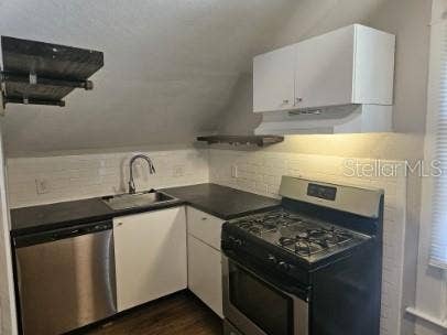 700 GROVE STREET N, #4, St Petersburg, FL 33701 700 GROVE STREET N, #4, St Petersburg, FL 33701