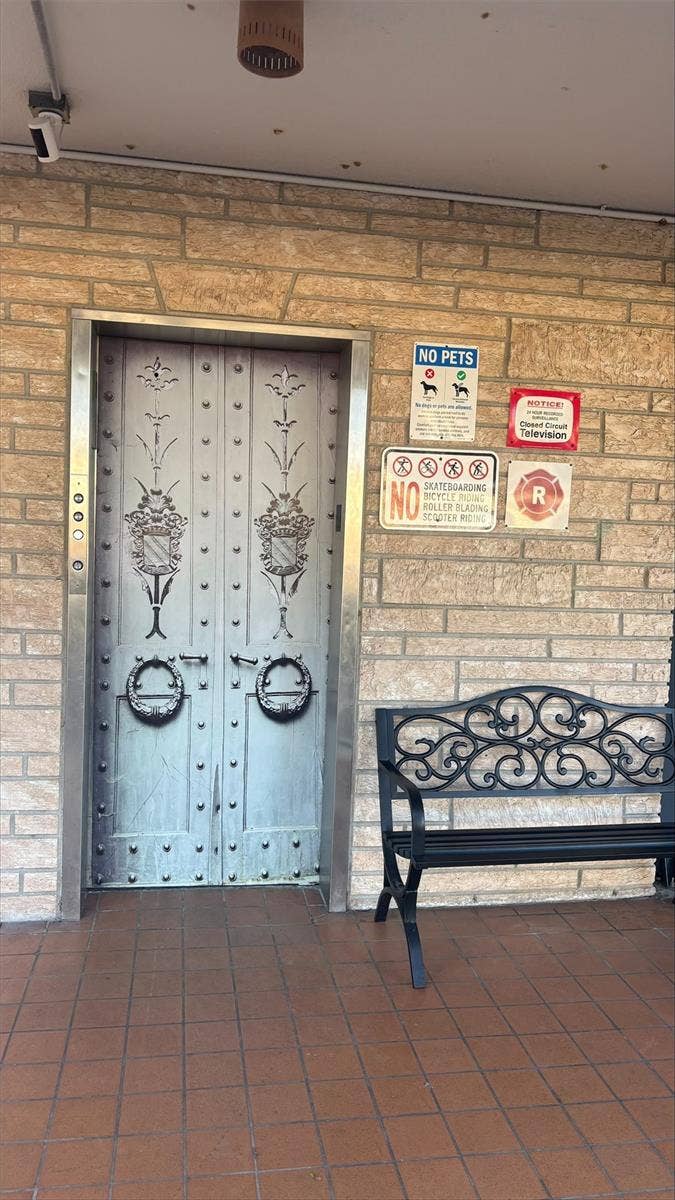 911 WASHINGTON AVENUE, #311, Largo, FL 33770 Elevator