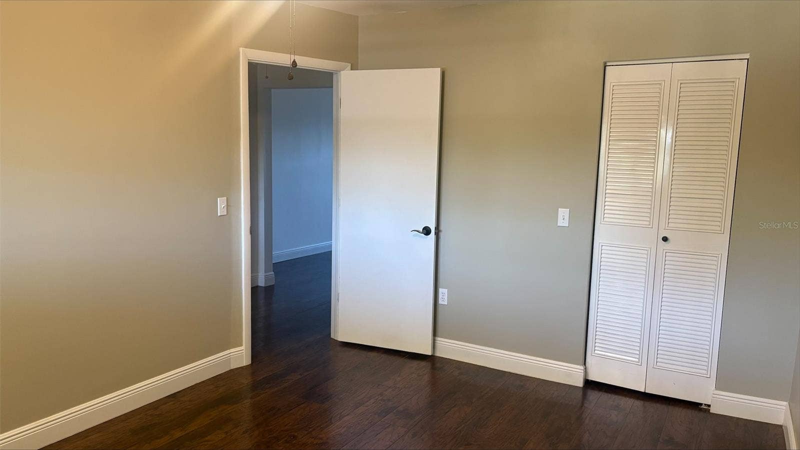 911 WASHINGTON AVENUE, #311, Largo, FL 33770 Primary Bedroom