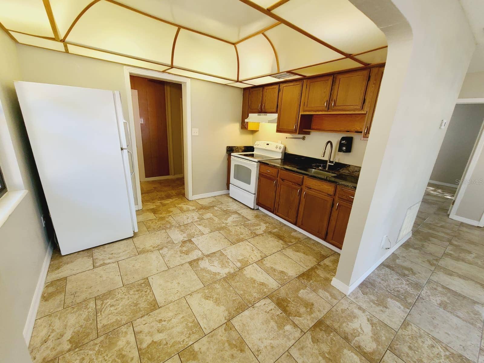 650 16TH AVENUE S, St Petersburg, FL 33701 650 16TH AVENUE S, St Petersburg, FL 33701