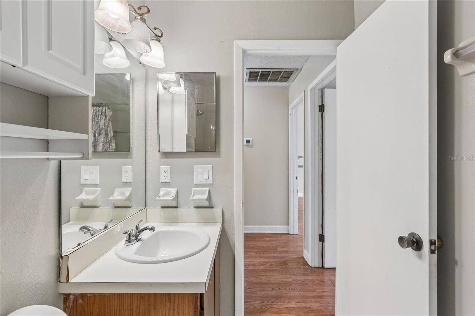 5214 CORVETTE DR, Tampa, FL 33624