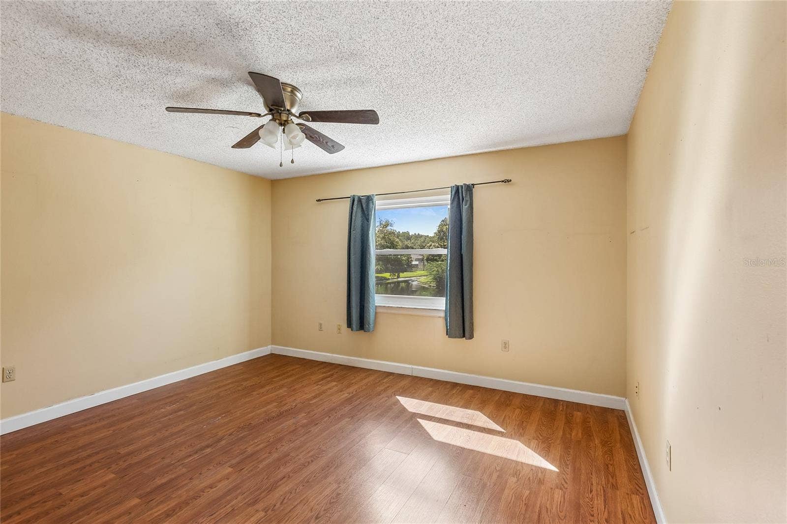 5214 CORVETTE DR, Tampa, FL 33624