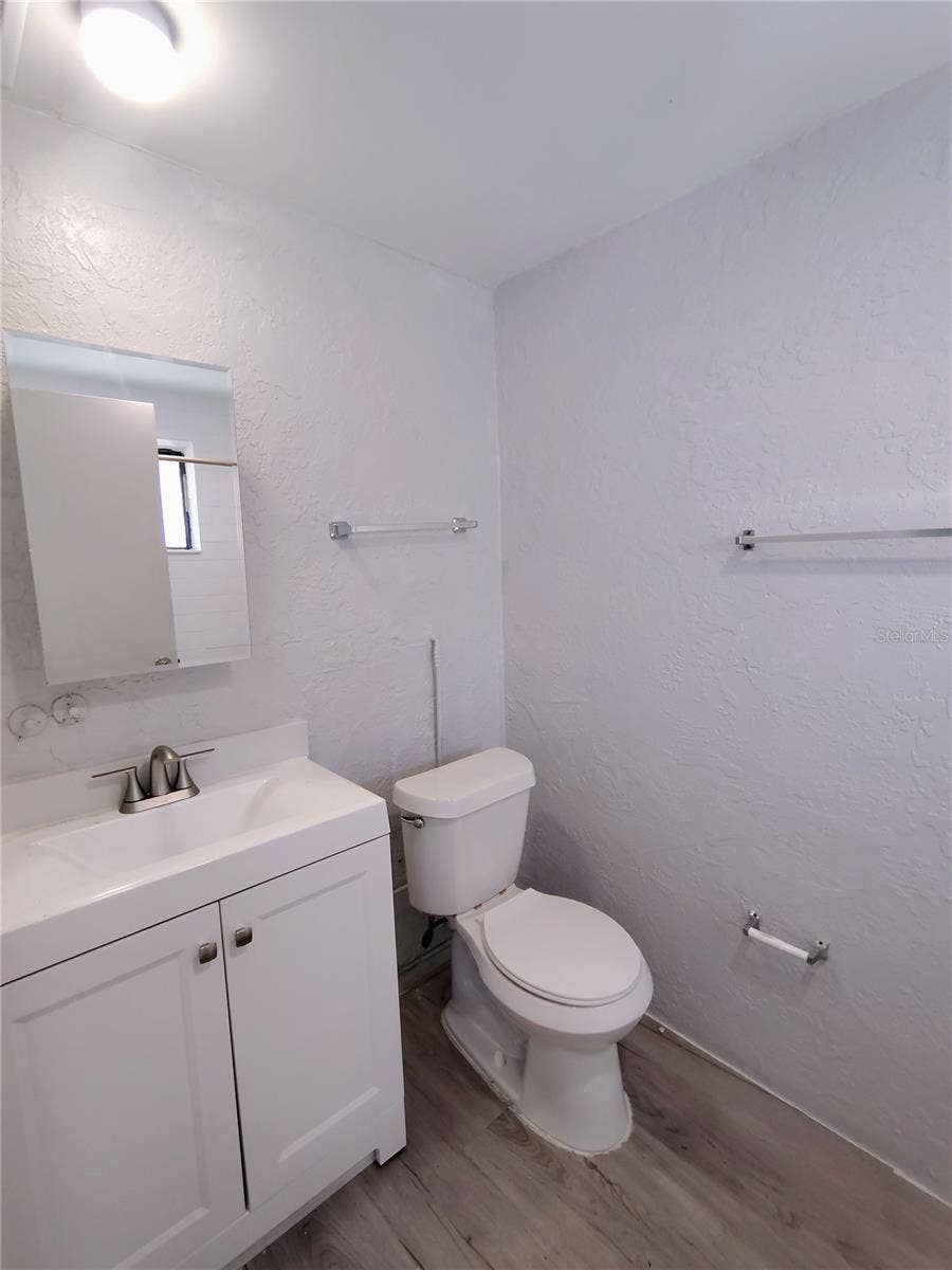 9530 LYNN LANE, #D, Seminole, FL 33777