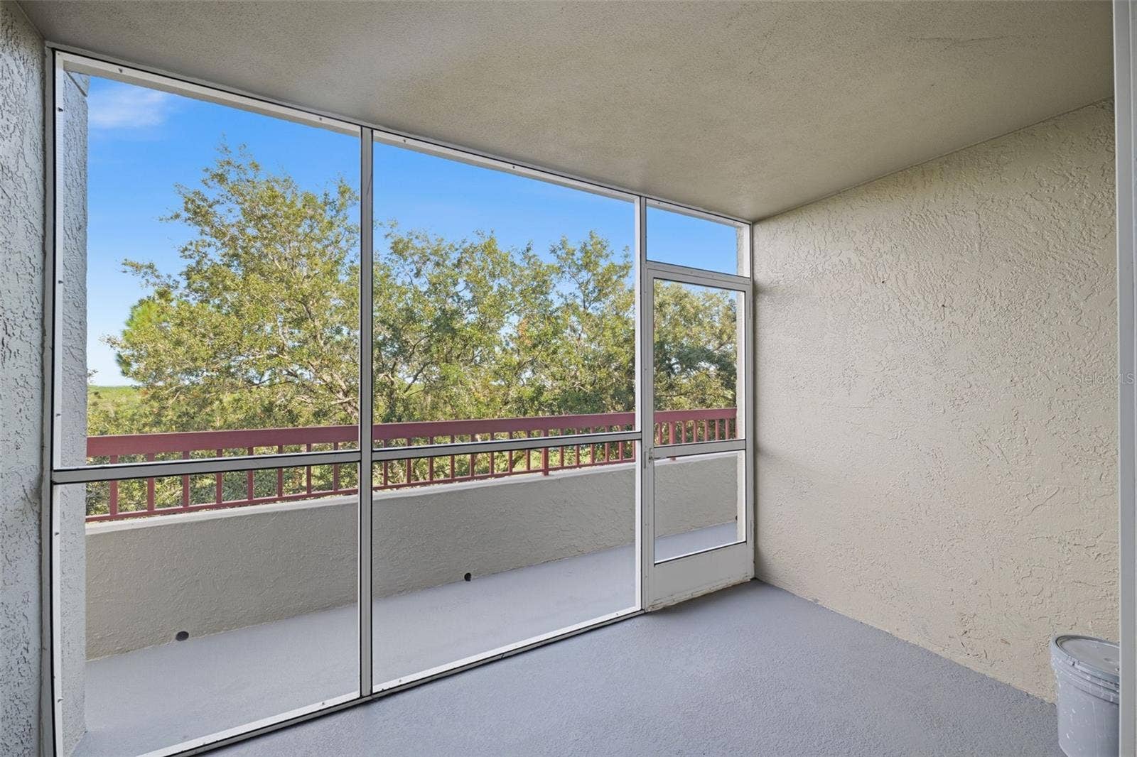 2333 FEATHER SOUND DRIVE, #A401, Clearwater, FL 33762 2333 FEATHER SOUND DRIVE, #A401, Clearwater, FL 33762