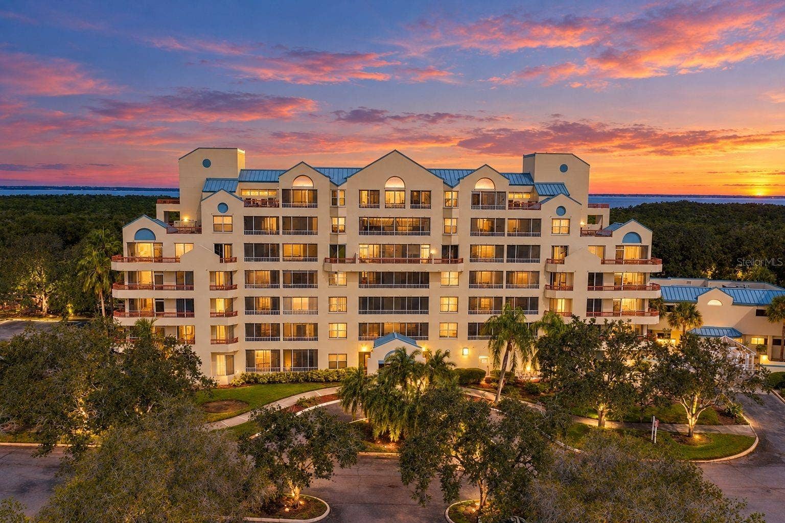 2333 FEATHER SOUND DRIVE, #A401, Clearwater, FL 33762 2333 FEATHER SOUND DRIVE, #A401, Clearwater, FL 33762