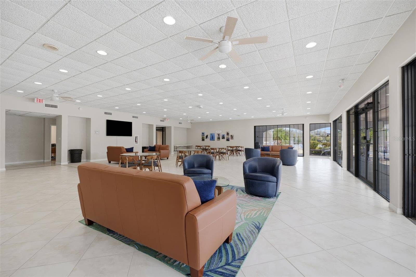 2333 FEATHER SOUND DRIVE, #A401, Clearwater, FL 33762 2333 FEATHER SOUND DRIVE, #A401, Clearwater, FL 33762