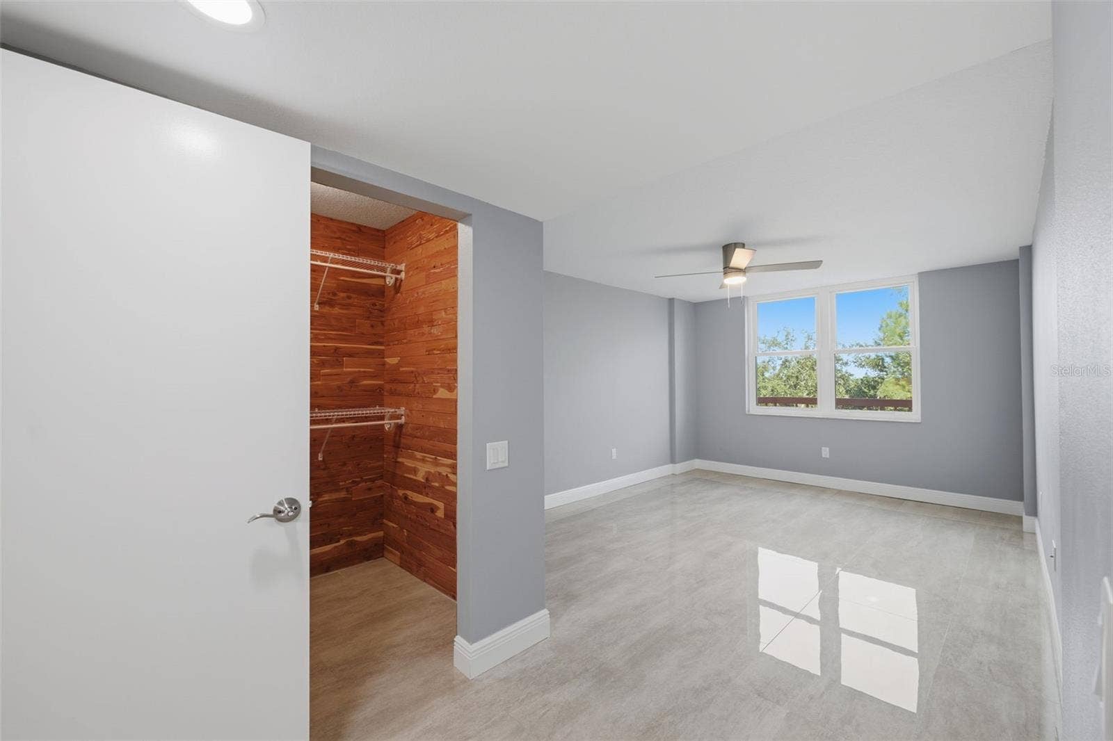 2333 FEATHER SOUND DRIVE, #A401, Clearwater, FL 33762 2333 FEATHER SOUND DRIVE, #A401, Clearwater, FL 33762