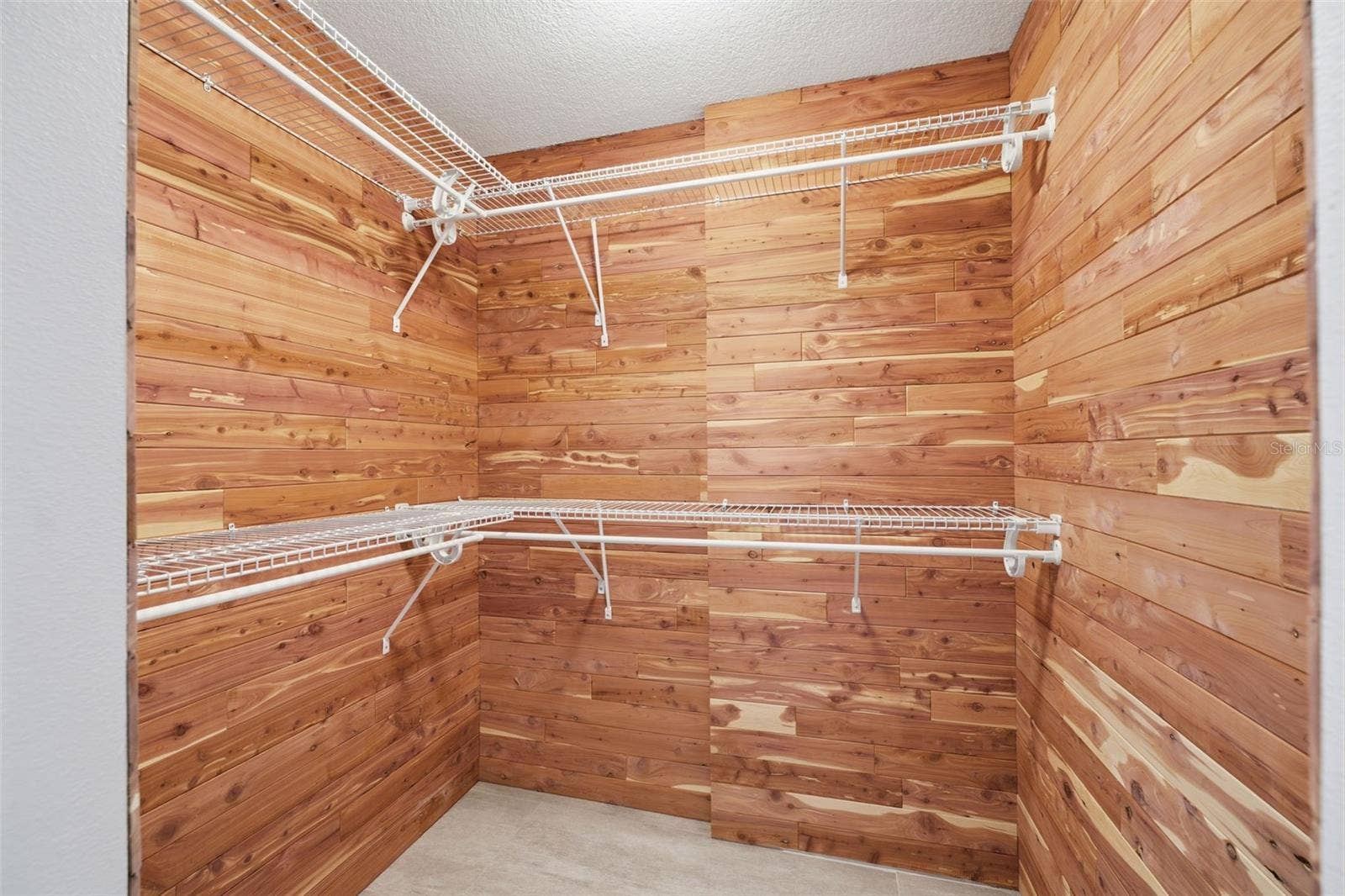 2333 FEATHER SOUND DRIVE, #A401, Clearwater, FL 33762 2333 FEATHER SOUND DRIVE, #A401, Clearwater, FL 33762