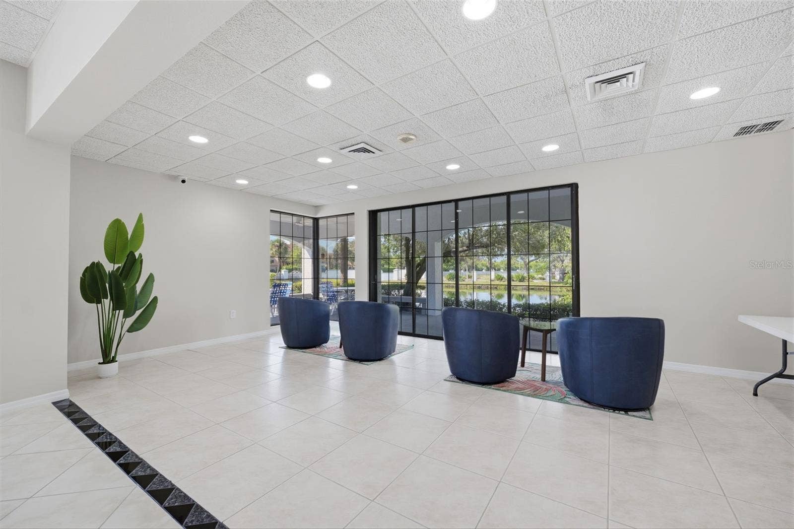 2333 FEATHER SOUND DRIVE, #A401, Clearwater, FL 33762 2333 FEATHER SOUND DRIVE, #A401, Clearwater, FL 33762