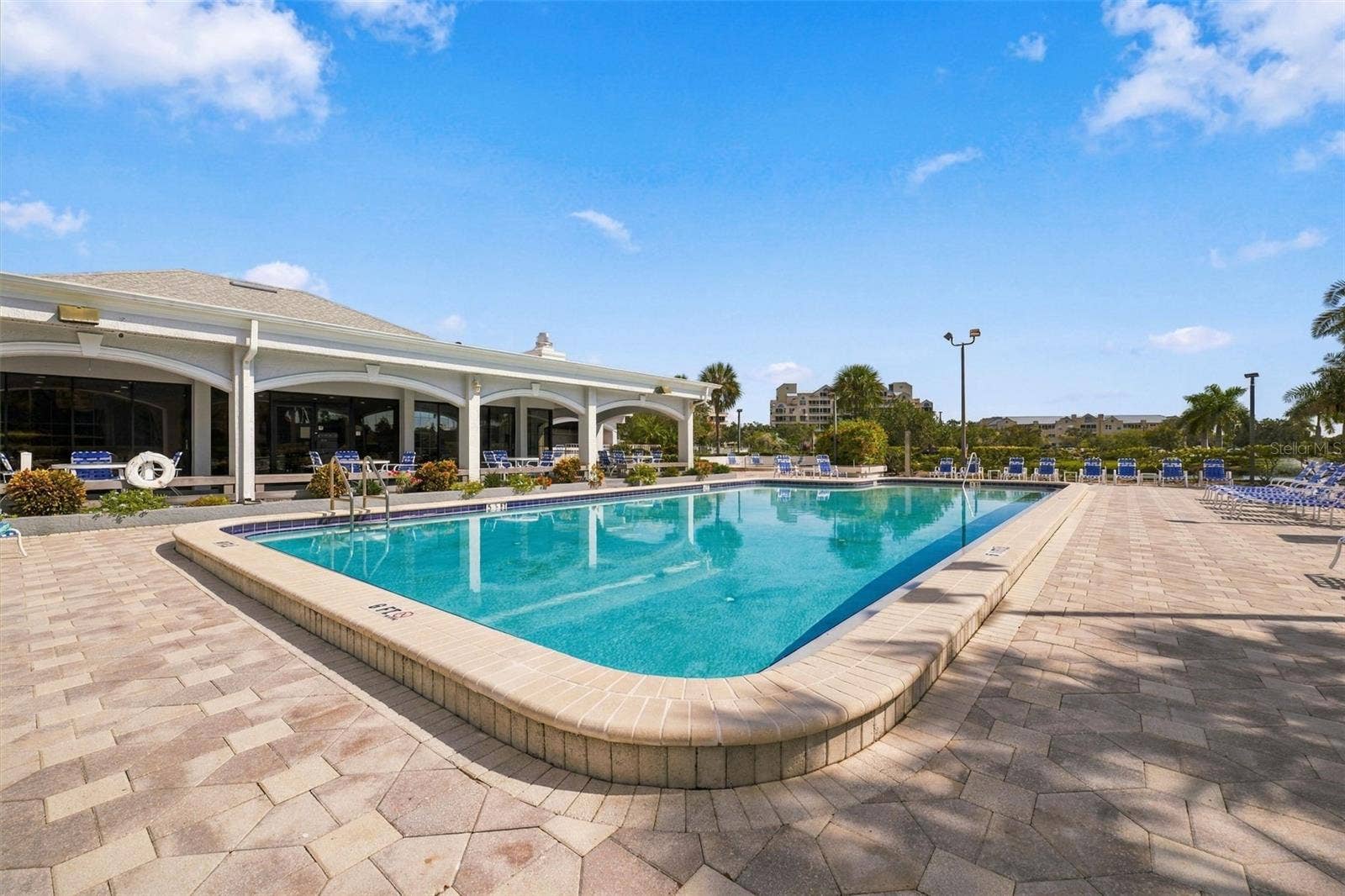 2333 FEATHER SOUND DRIVE, #A401, Clearwater, FL 33762 2333 FEATHER SOUND DRIVE, #A401, Clearwater, FL 33762