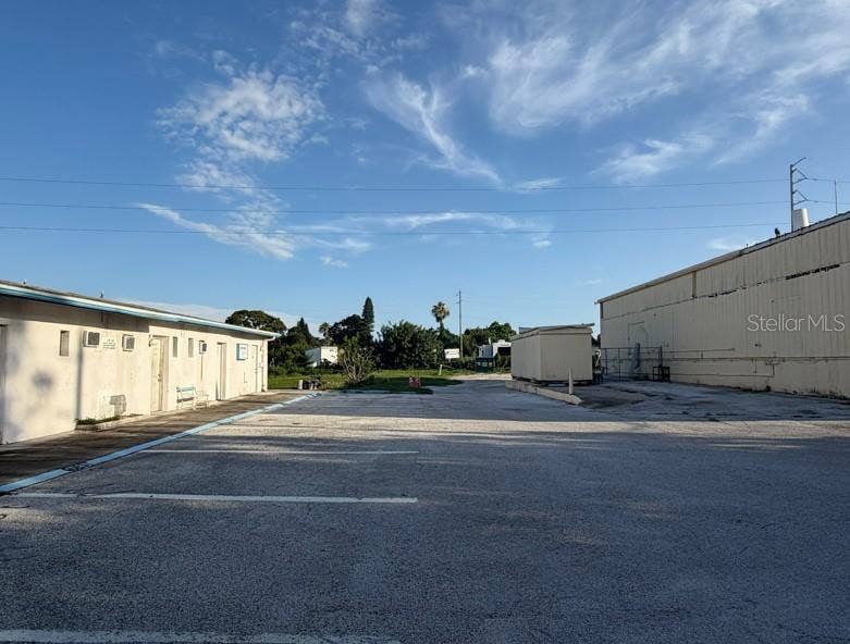6241 SEMINOLE BOULEVARD, Seminole, FL 33772 6241 SEMINOLE BOULEVARD, Seminole, FL 33772