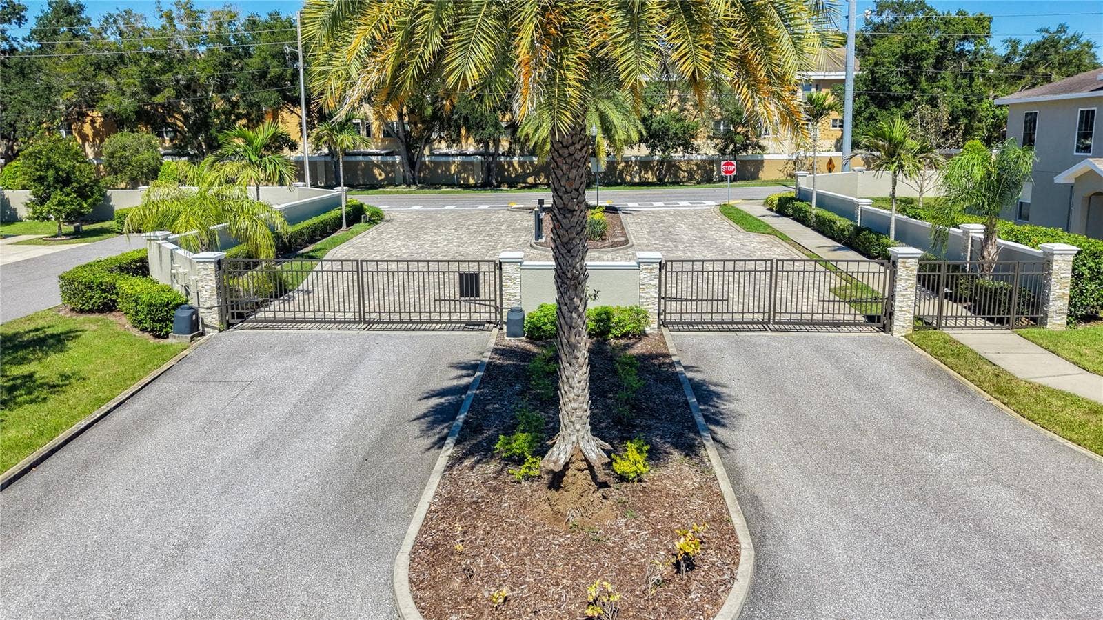 2270 MONTVIEW DRIVE, Clearwater, FL 33763 Beautifully manicured, GATED COMMUNITY of Montclair Lake Townhomes, you'll appreciate the lovely surroundings, scenic ponds, and COMMUNITY POOL