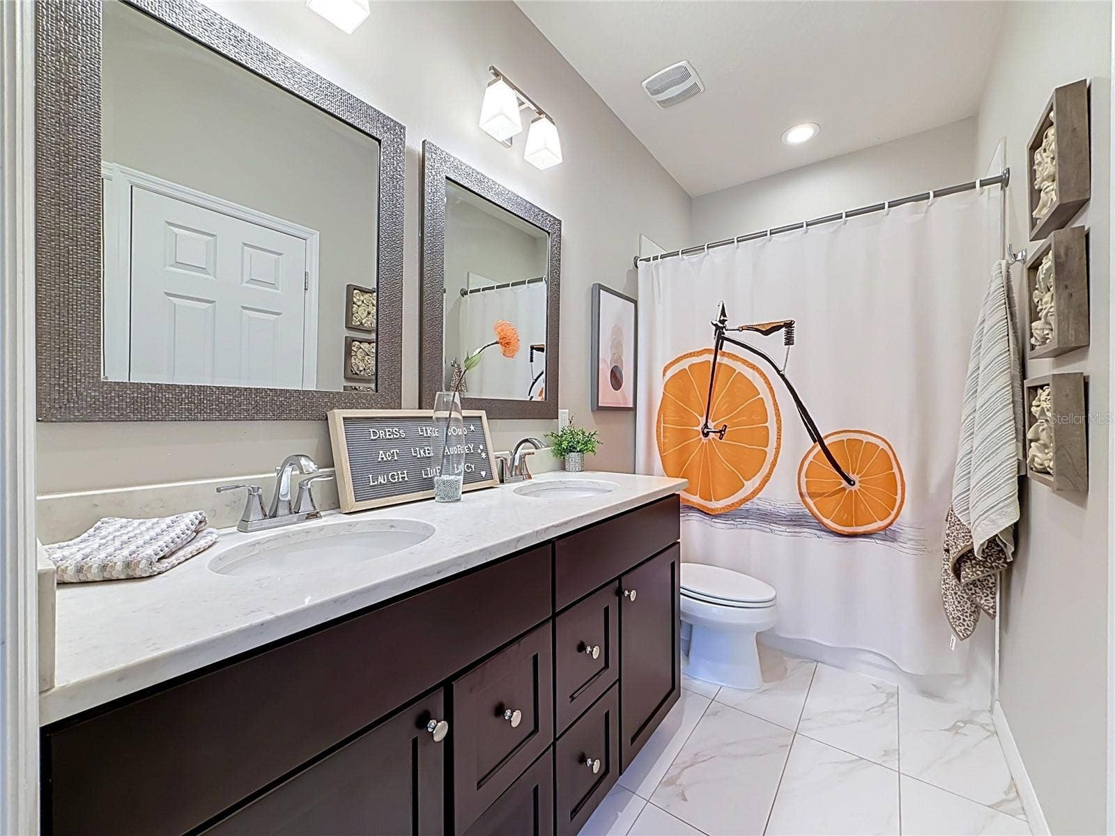 2270 MONTVIEW DRIVE, Clearwater, FL 33763 Primary En-Suite Bath