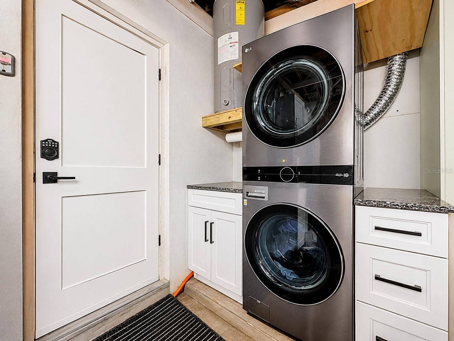 1509 BARBARA AVENUE, Clearwater, FL 33755 Washer and dryer in garage