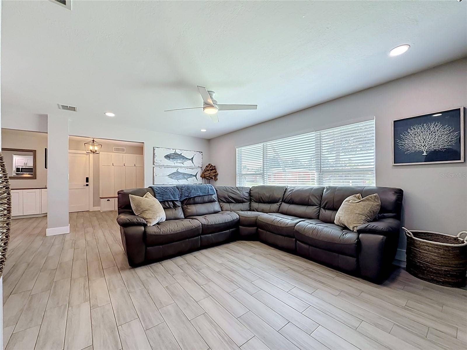 1509 BARBARA AVENUE, Clearwater, FL 33755 1509 BARBARA AVENUE, Clearwater, FL 33755