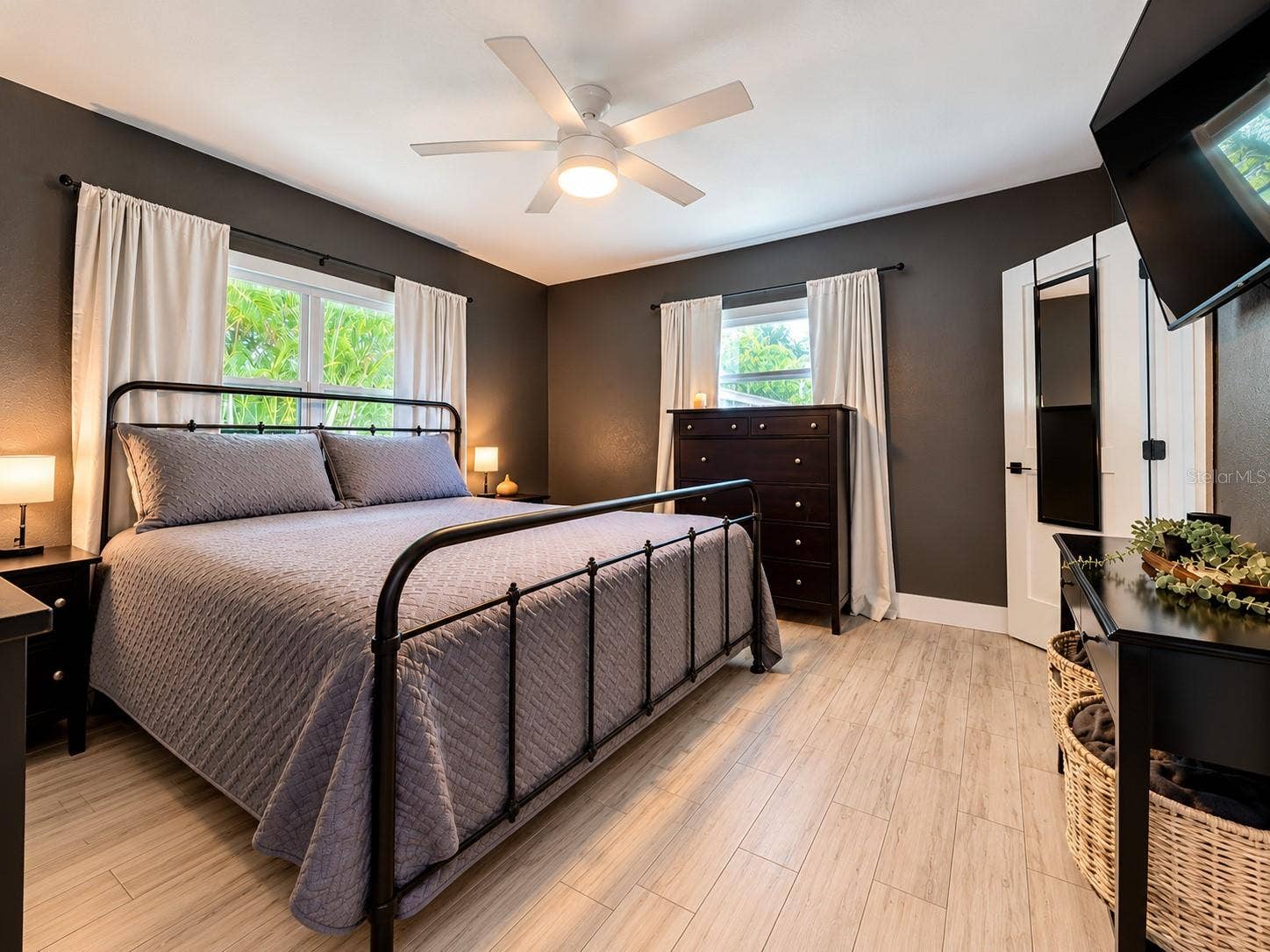 1509 BARBARA AVENUE, Clearwater, FL 33755 1509 BARBARA AVENUE, Clearwater, FL 33755