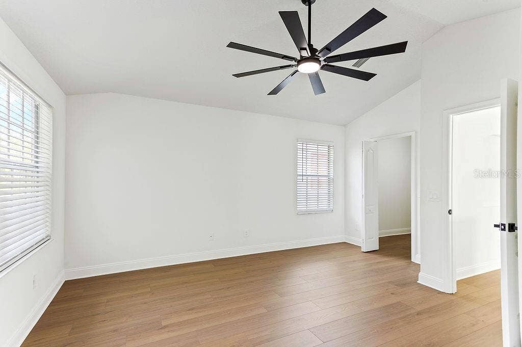 8907 ASHFORD GABLES, Tampa, FL 33626 8907 ASHFORD GABLES, Tampa, FL 33626