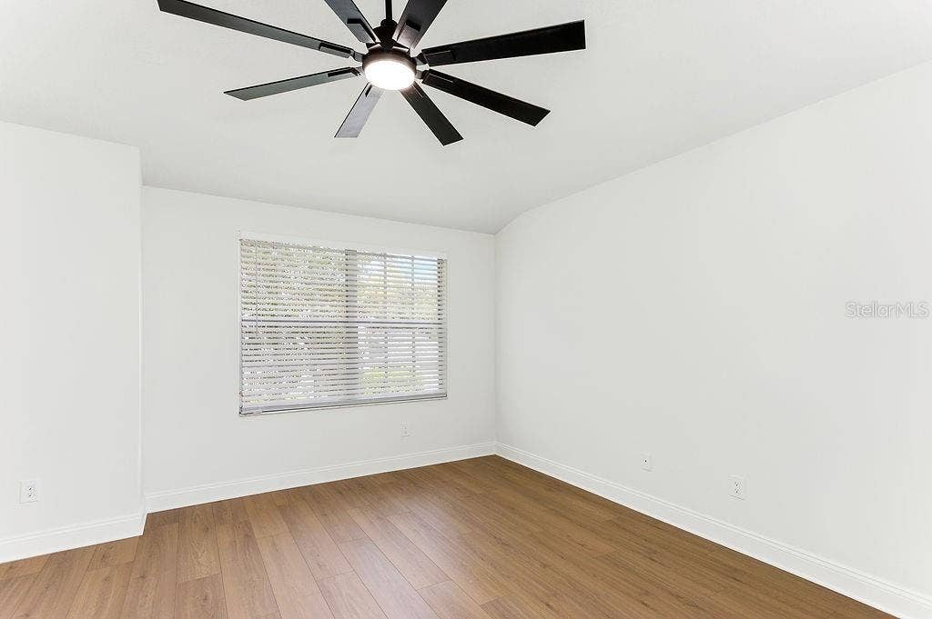 8907 ASHFORD GABLES, Tampa, FL 33626 8907 ASHFORD GABLES, Tampa, FL 33626