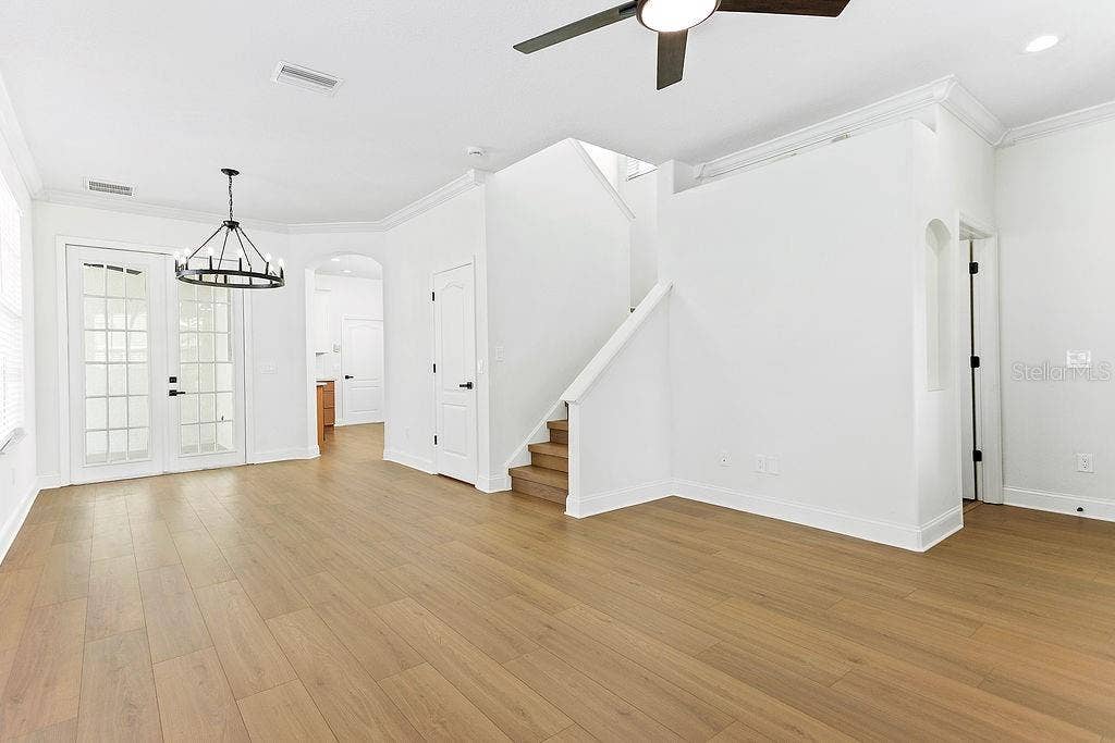 8907 ASHFORD GABLES, Tampa, FL 33626 8907 ASHFORD GABLES, Tampa, FL 33626