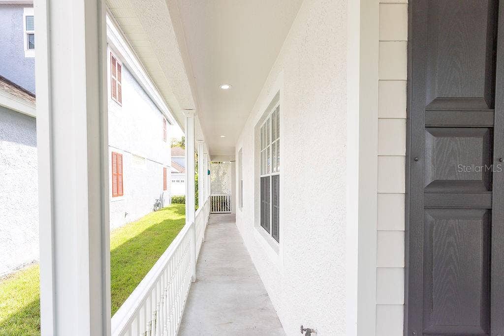 8907 ASHFORD GABLES, Tampa, FL 33626 8907 ASHFORD GABLES, Tampa, FL 33626