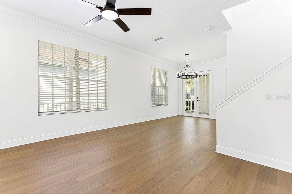 8907 ASHFORD GABLES, Tampa, FL 33626 8907 ASHFORD GABLES, Tampa, FL 33626