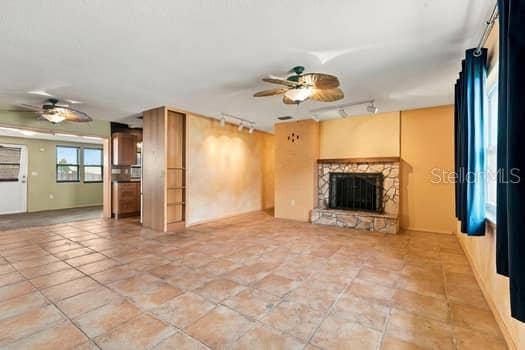 17 JEFF ROAD, Largo, FL 33774 17 JEFF ROAD, Largo, FL 33774