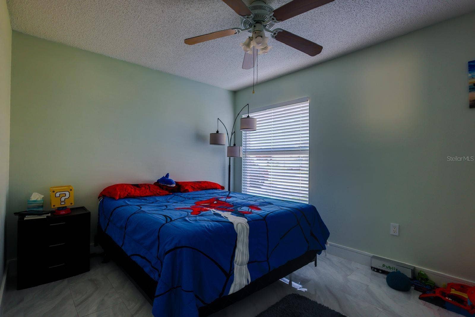4004 HIGHLAND AVENUE W, Bradenton, FL 34205 4004 HIGHLAND AVENUE W, Bradenton, FL 34205